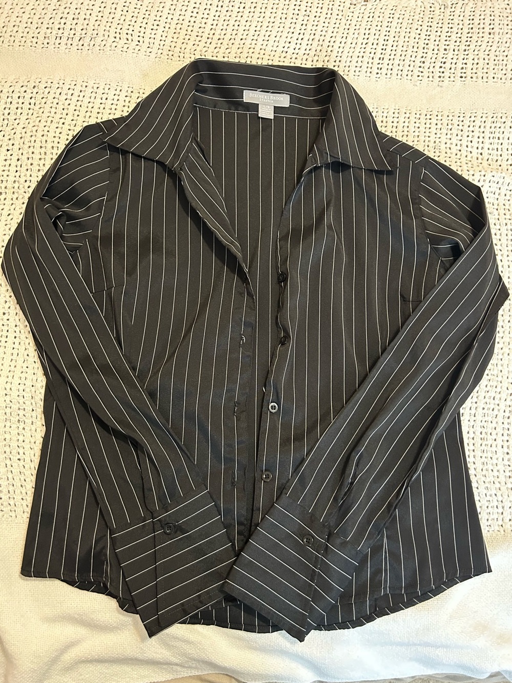 Women’s Beechers Brook Vintage Black Pinstripe Dress Shirt L